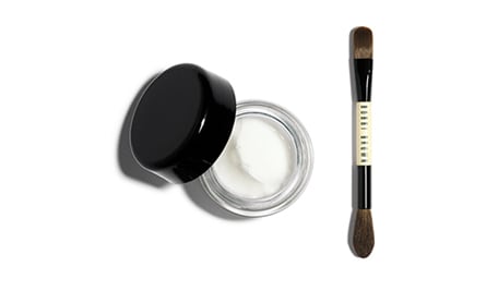 A Free Mini With Any Foundation Order.